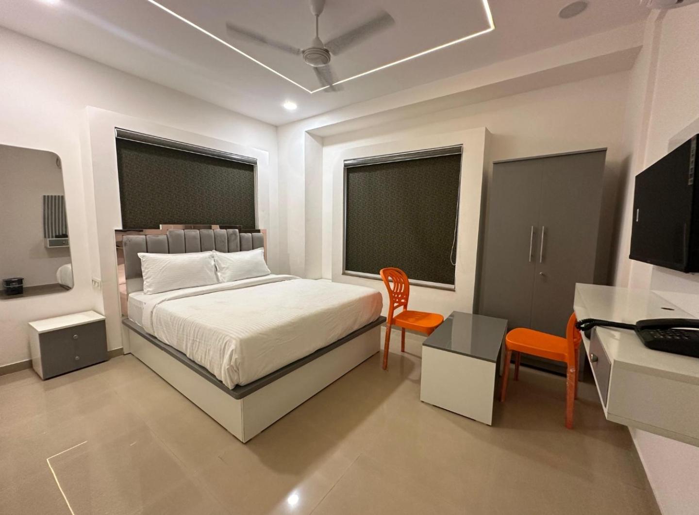 Hotel O The Leela