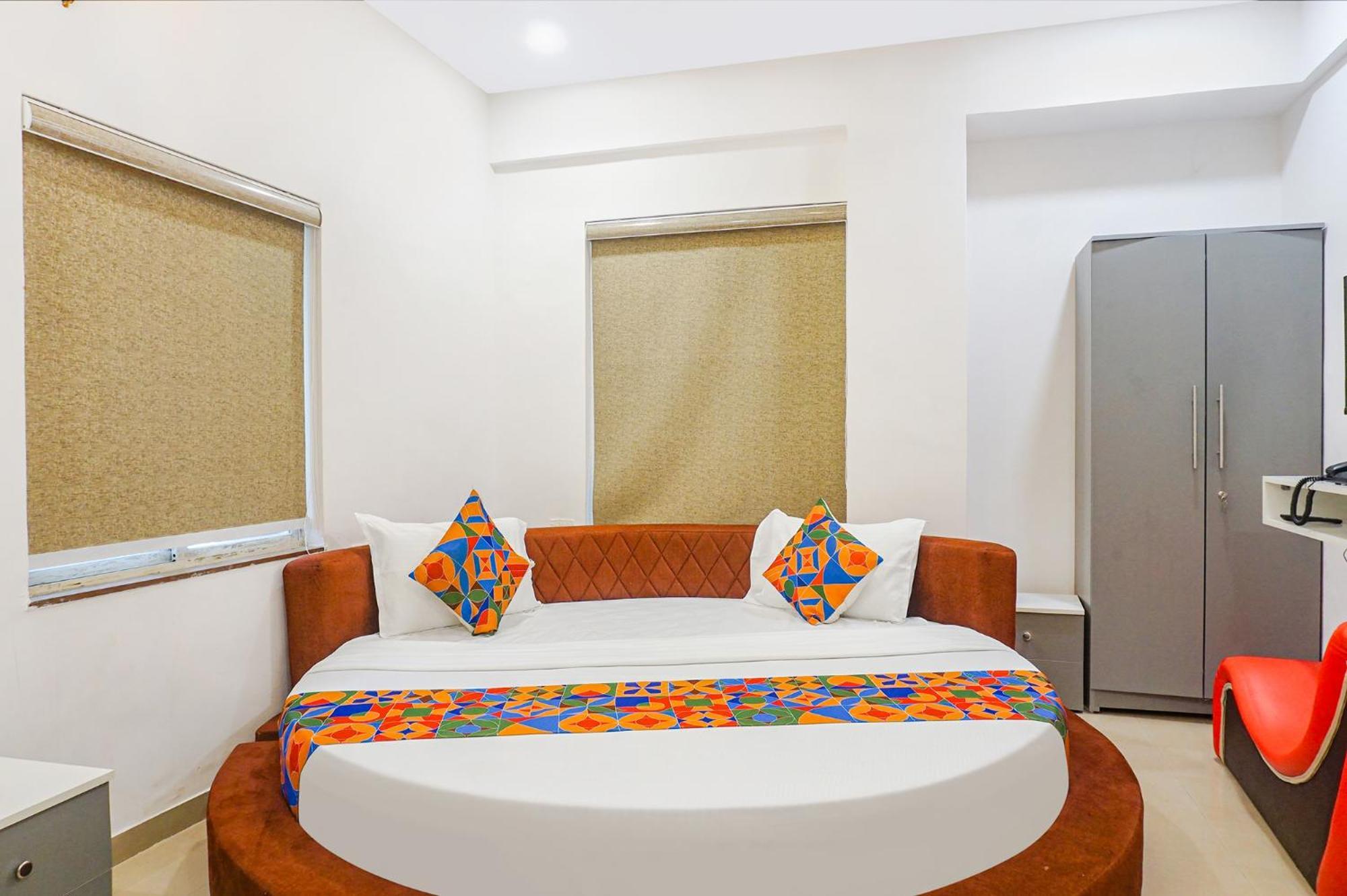 O The Leela Pune