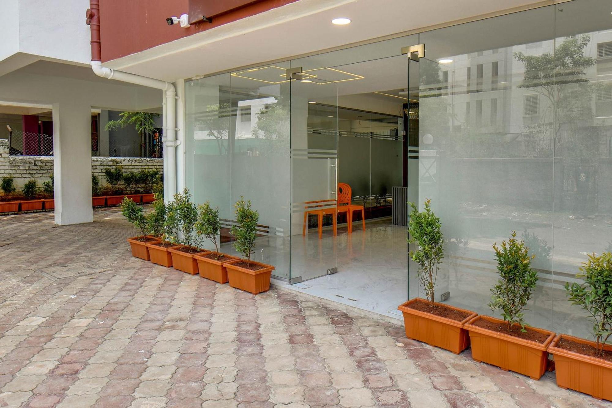 O The Leela Pune