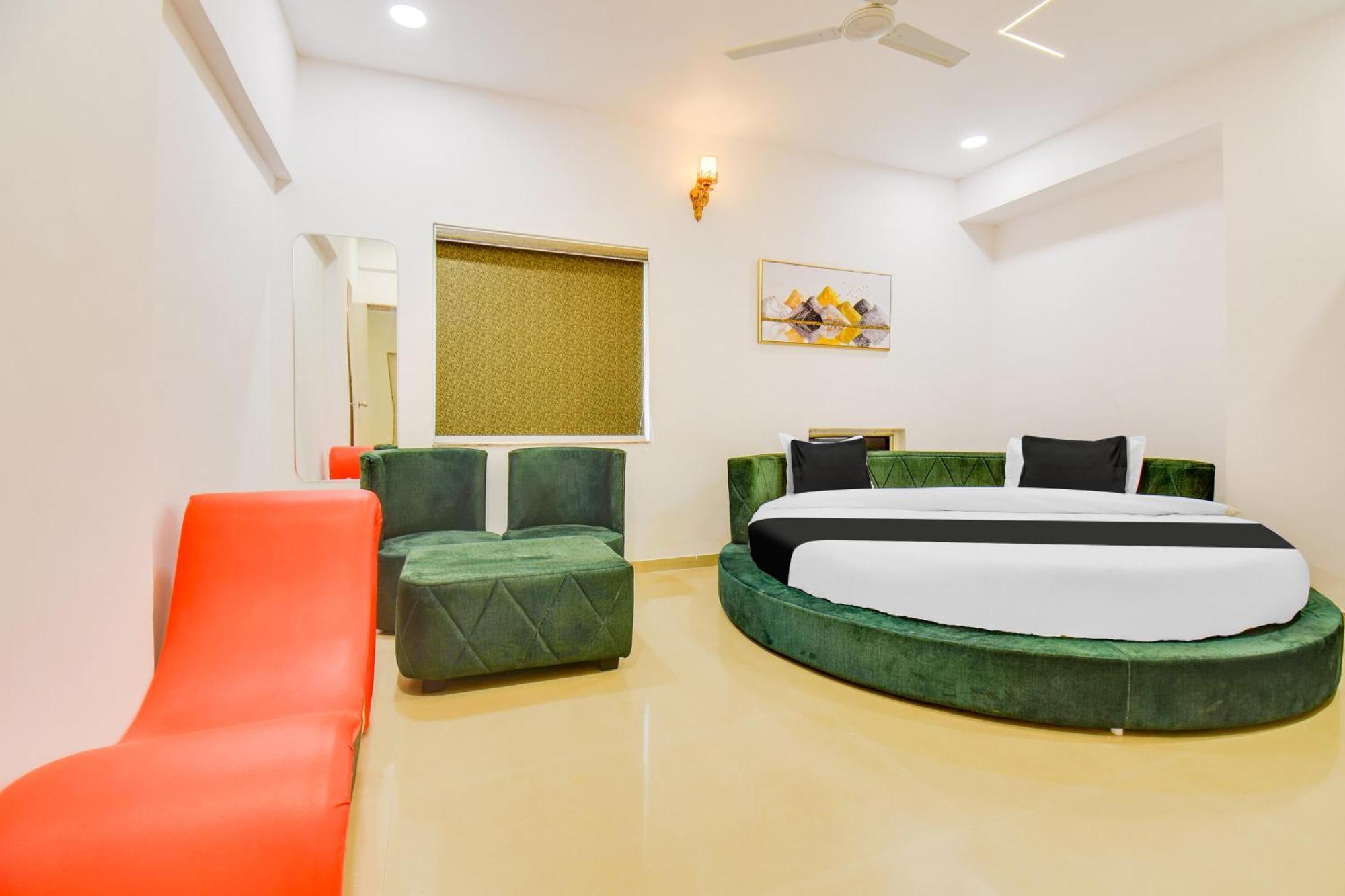 Hotel O The Leela 3*